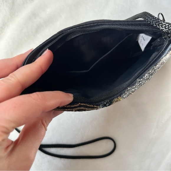 Vintage La Regale LTD Beaded Black Bow Zipper Purse holiday purse New Year's Eve - Picture 6 of 9